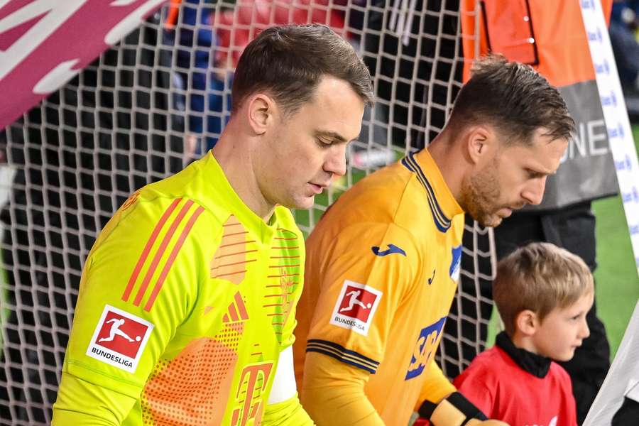 Manuel Neuer und Oliver Baumann standen sich unzählige Male in der Bundesliga gegenüber. Manuel Neuer und Oliver Baumann standen sich unzählige Male in der Bundesliga gegenüber.