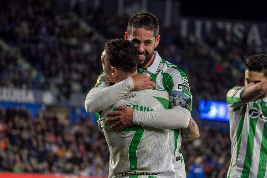 Isco admits "bittersweet" Real Betis win after late Fiorentina goal