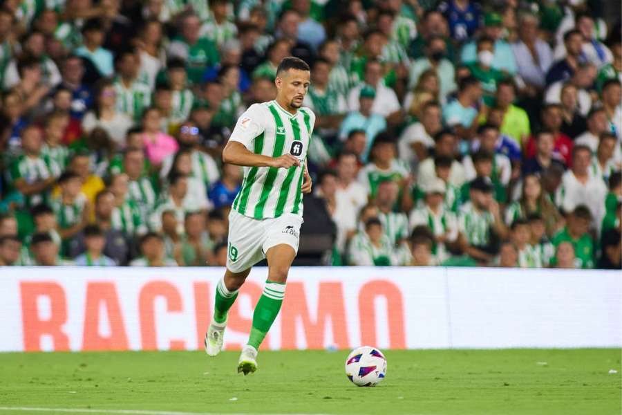 Luiz Felipe przybył za darmo i odchodzi rok później za 22+3. Dobry interes dla Betisu.