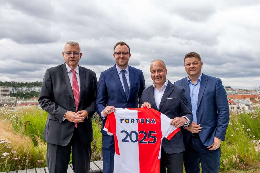 Fortuna se stává komplexním partnerem pražské Slavie.