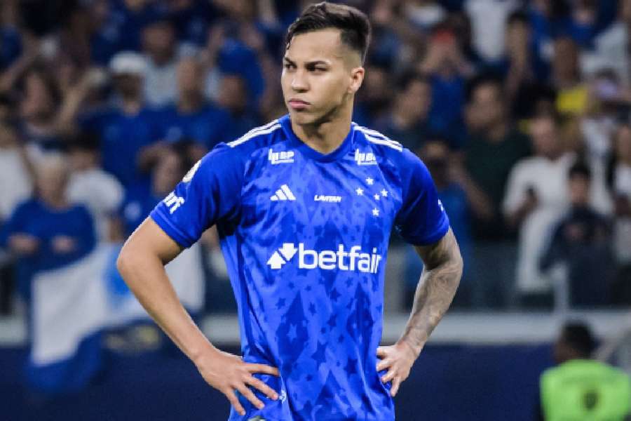 Kaio Jorge perdeu um pênalti e segue sem marcar com a camisa do Cruzeiro