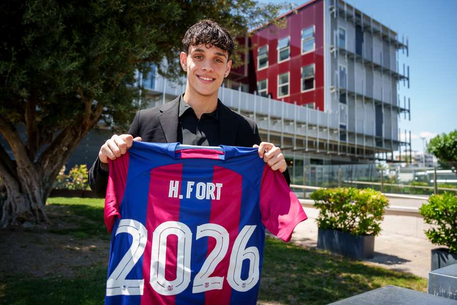 Héctor Fort zadowolony z przedłużenia kontraktu 