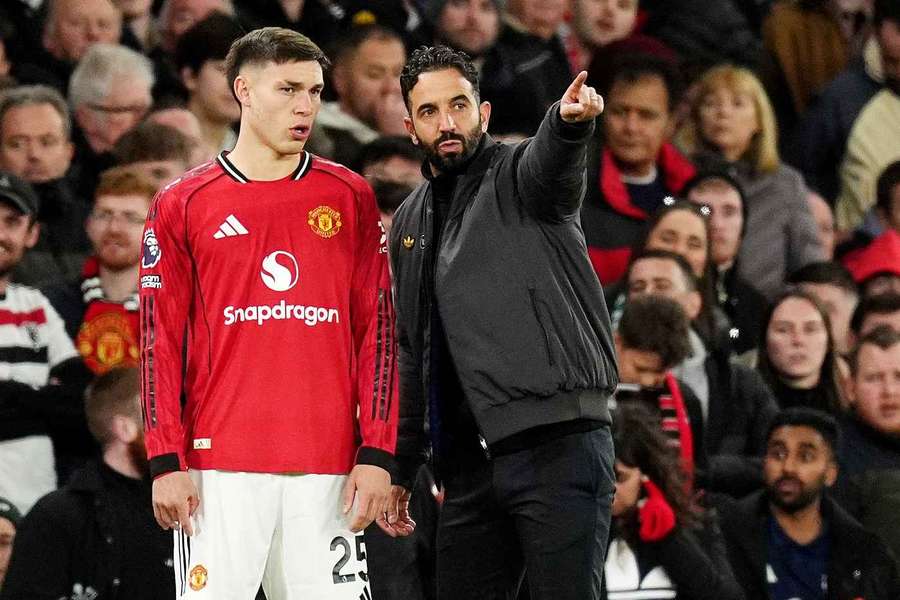 Amorim não tem apostado em Ugarte