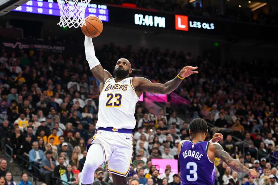 LeBron James and the Los Angeles Lakers pull off a narrow win in the NBA on Sunday.