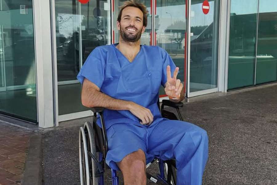 Frederico Morais operado à perna direita