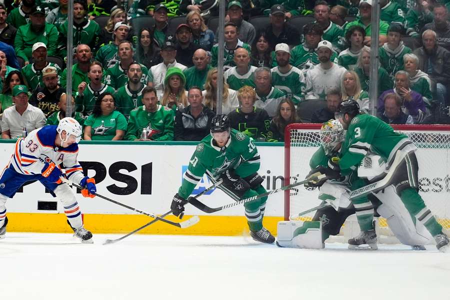 Gólovým ťahúňom Edmontonu sa stal Nugent-Hopkins.