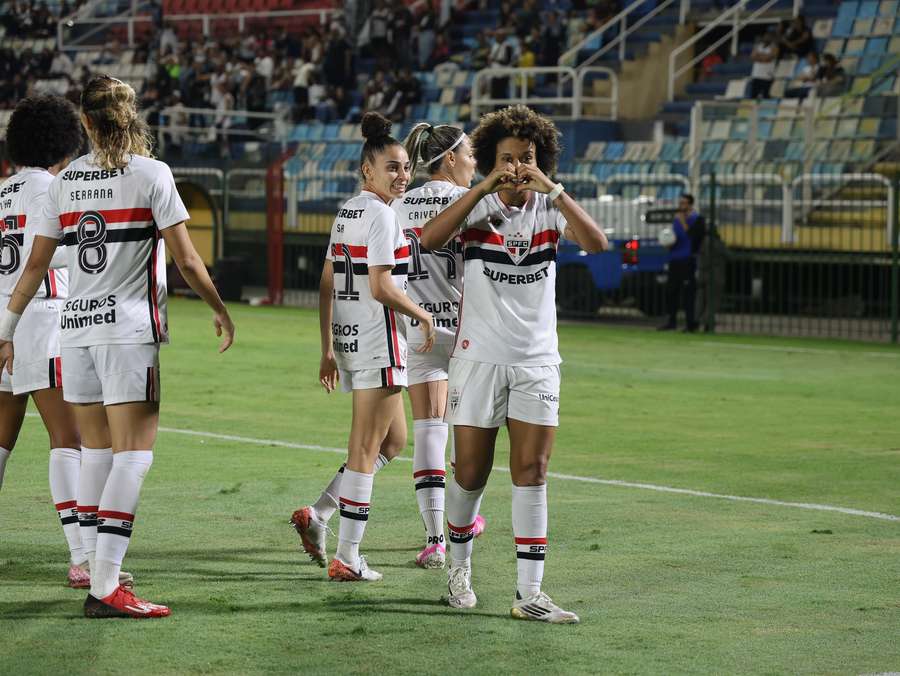 São Paulo passou pelo Vasco na Copa do Brasil Feminina