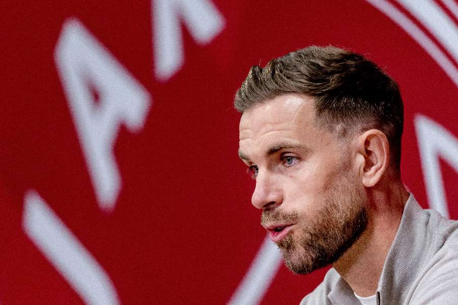 Jordan Henderson will try to relaunch his career at Ajax
