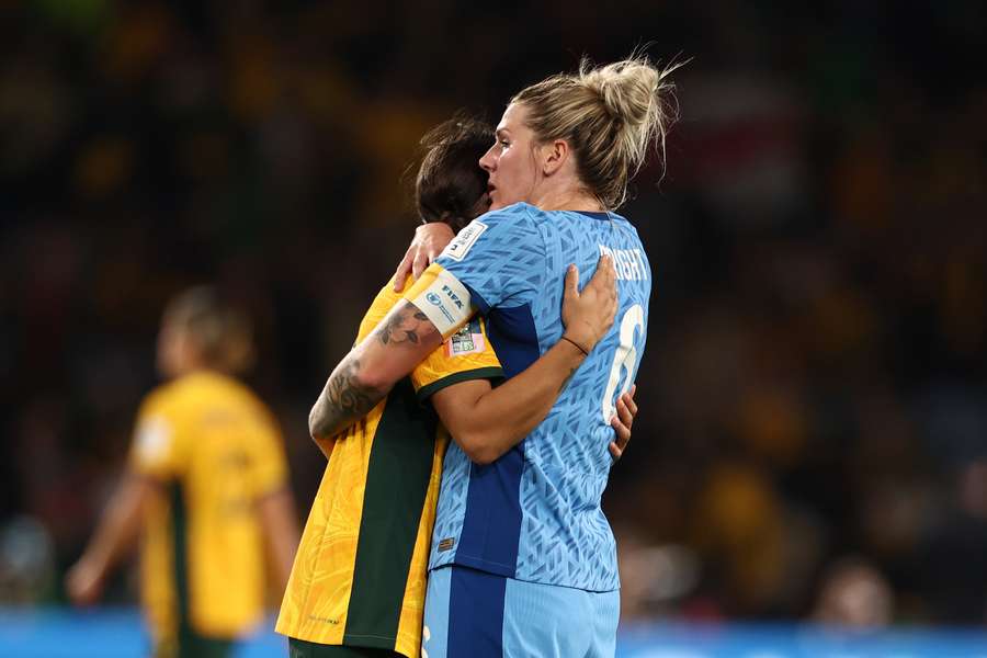 Millie Bright embraces Australia's Sam Kerr
