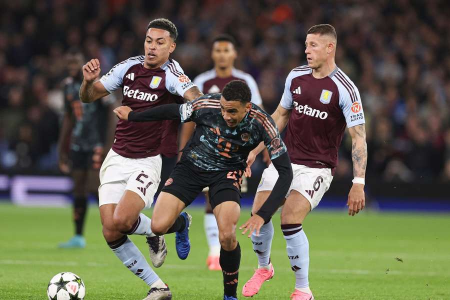 Aston Villa foi surpresa