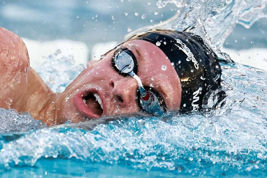 Léon Marchand renonce aux 200 m brasse et papillon