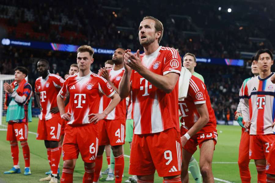 Rooney tells Bayern Munich striker Kane: You're wrong Rooney tells Bayern Munich striker Kane: You're wrong