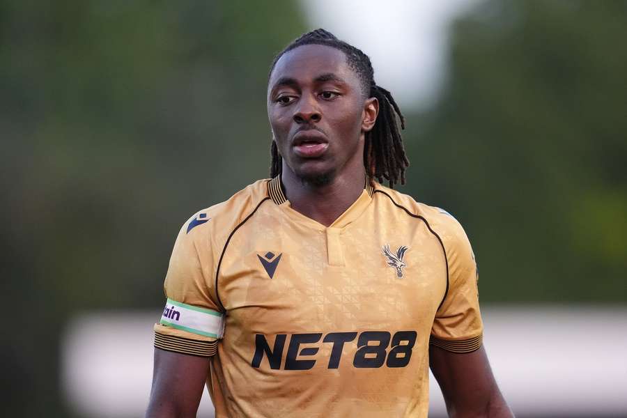 Arsenal aim to snap up Palace star Eze for cheap as Man Utd watch on Arsenal aim to snap up Palace star Eze for cheap as Man Utd watch on