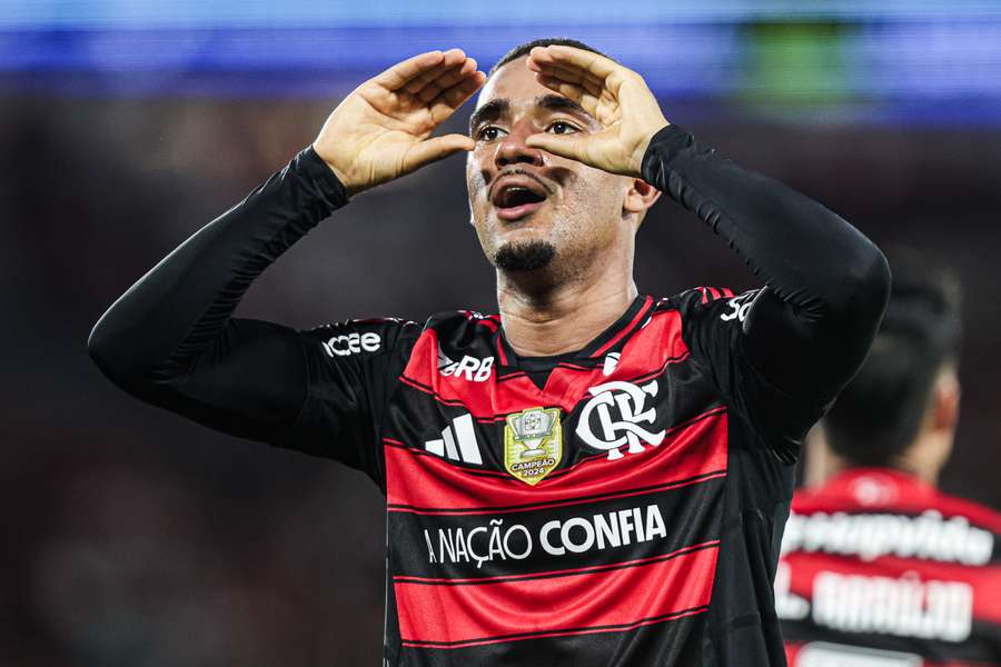 Samuel Lino brilhou na goleada do Flamengo