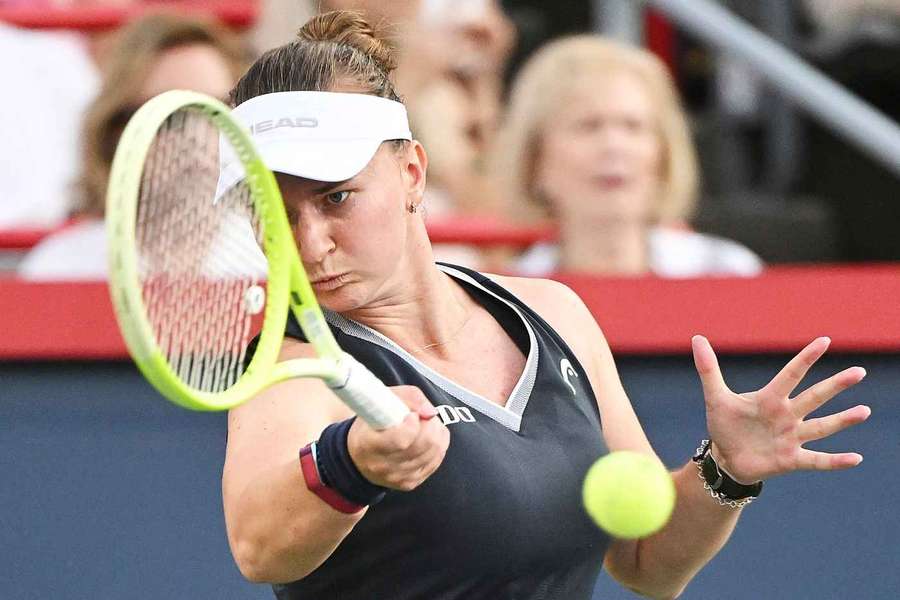 Barbora Krejčíková skončila v Montrealu v prvním kole.