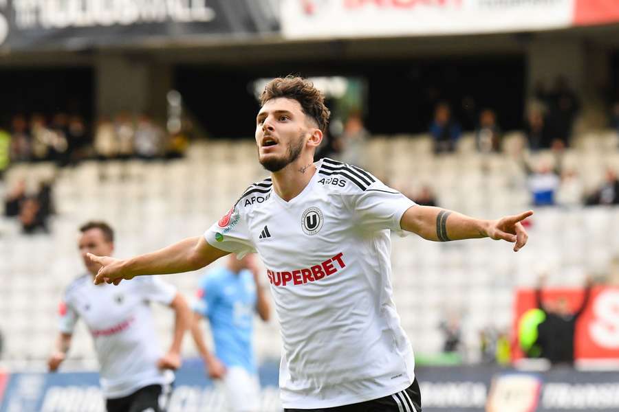 Ianis Stoica après son but lors du match contre Voluntari.