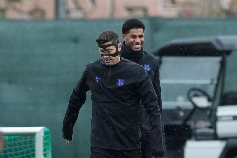 Flick: Robert Lewandowski wrócił i jest gotowy do gry. Zobaczymy, czy zagra