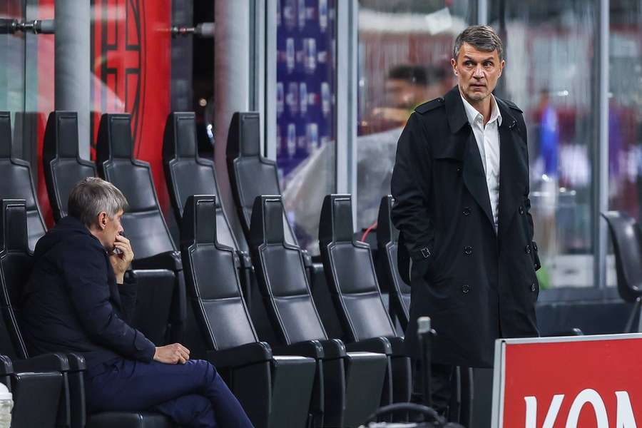Maldini foi um dos maiores zagueiros da história do clube de Milão 