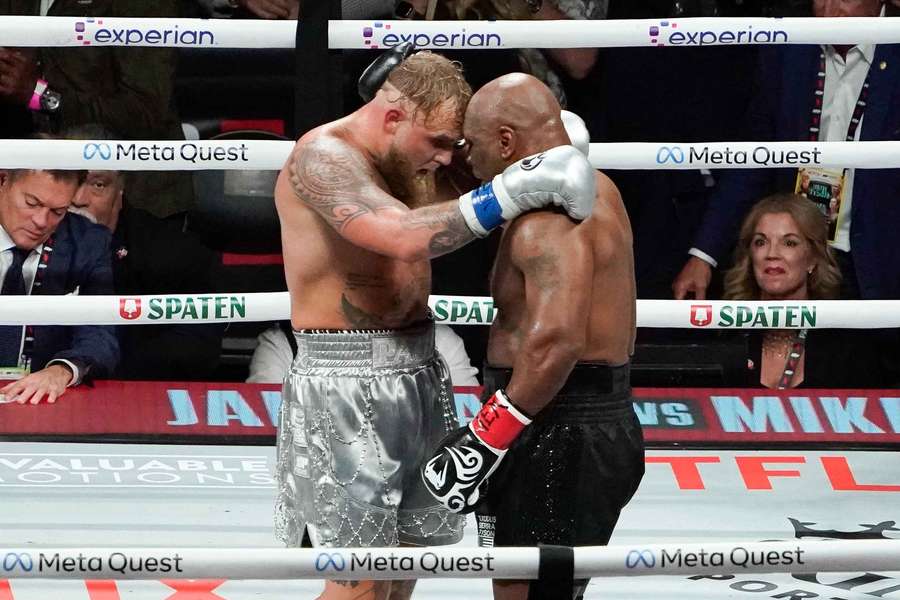 Mike Tyson y Jake Paul, frente a frente.