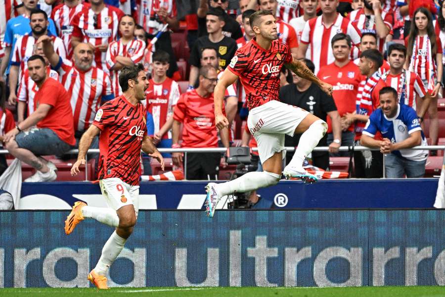 Nastasic celebra el gol del Mallorca