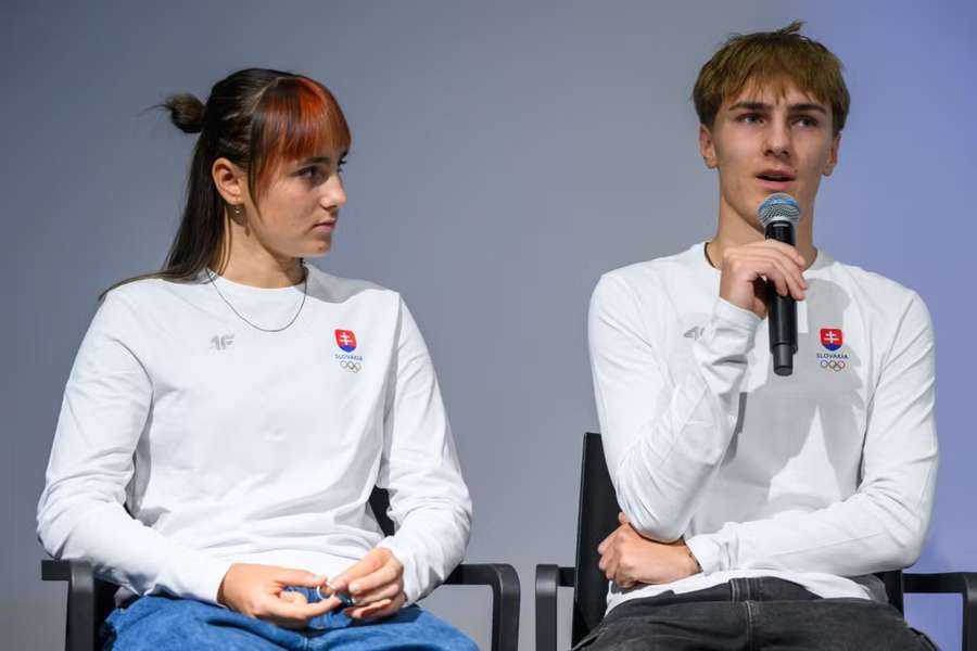 Súrodenci Kira Mária a Hektor Kapustíkovci.