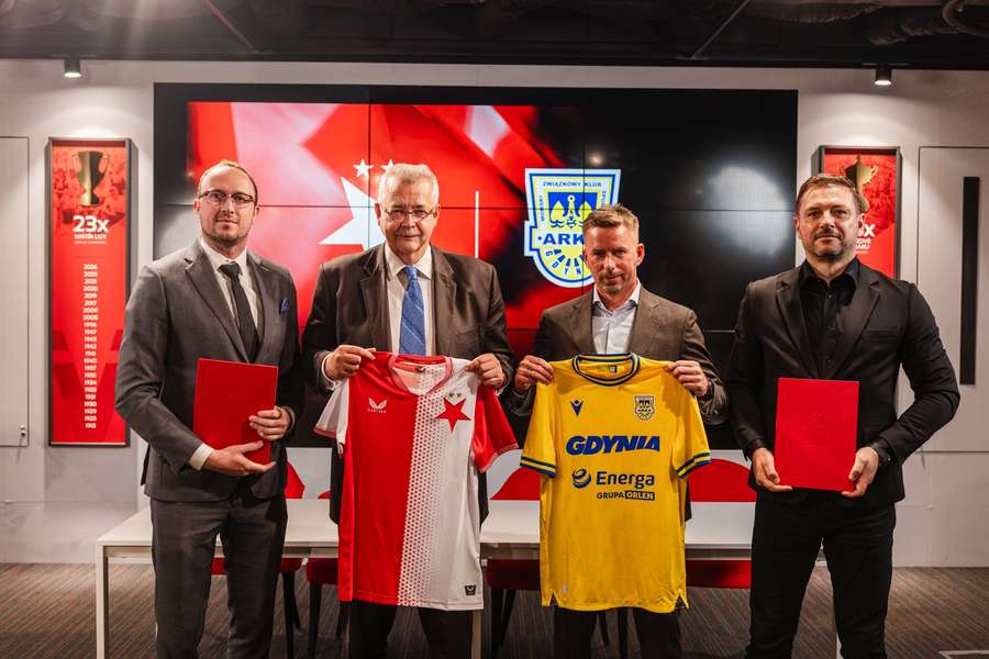Slavia navázala spolupráci s Arkou Gdyně.