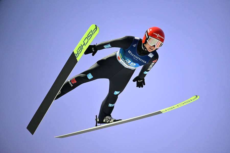 Althaus führt Skisprung-Team zu WM-Gold
