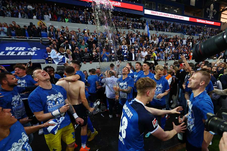 Piłka nożna: Darmstadt wraca do Bundesligi po sześciu latach wygrywając 1:0 z Magdeburgiem