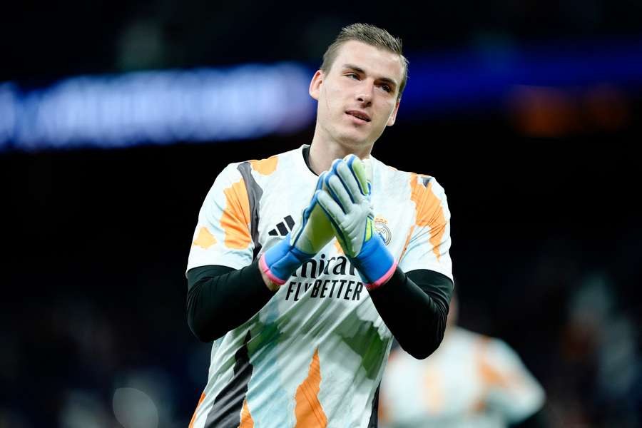 Lunin, durante un entrenamiento