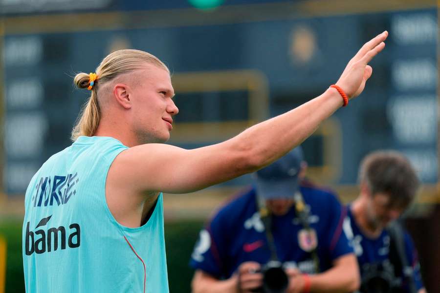 Haaland, en un entrenamiento con Noruega Haaland, en un entrenamiento con Noruega