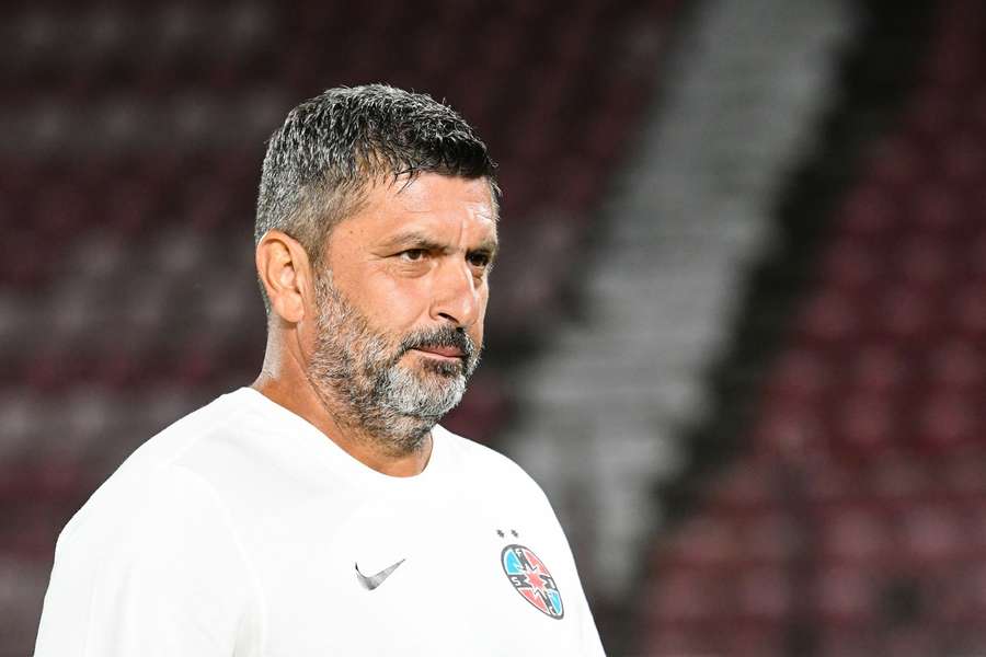 Marius Baciu, antrenorul FCSB, a susținut o conferință de presă înaintea derby-ului cu Dinamo Marius Baciu, antrenorul FCSB, a susținut o conferință de presă înaintea derby-ului cu Dinamo