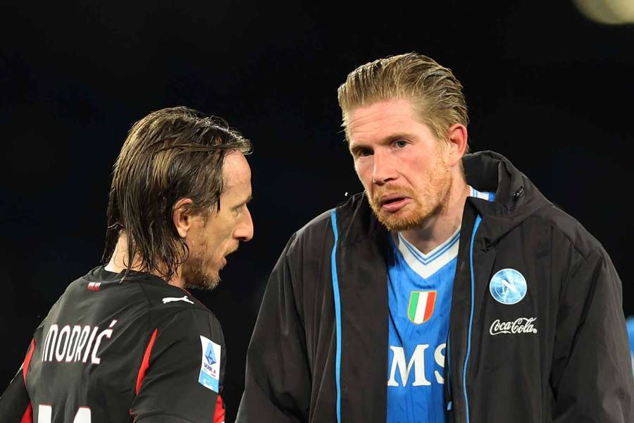 Modric y De Bruyne, dos de las grandes figuras del fútbol italiano actual