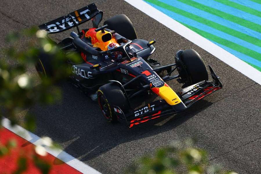 Verstappen en action lors des essais de pré-saison à Bahreïn.