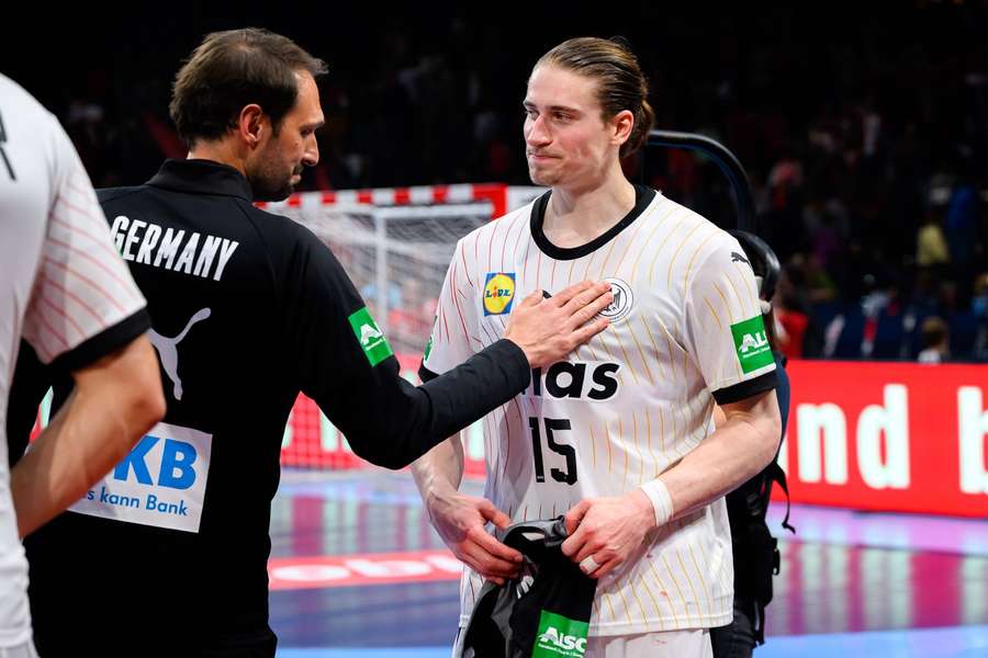Teammanager Benjamin Chatton nach dem Spiel bei Juri Knorr.