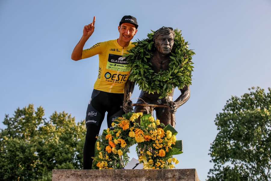 Único ciclista a vencer por três vezes a prova (e logo de forma consecutiva), Figueiredo repetiu triunfo no alto de Montejunto