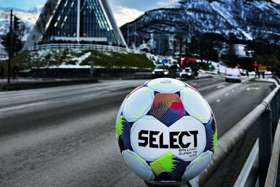 A bola do principal escalão da Noruega