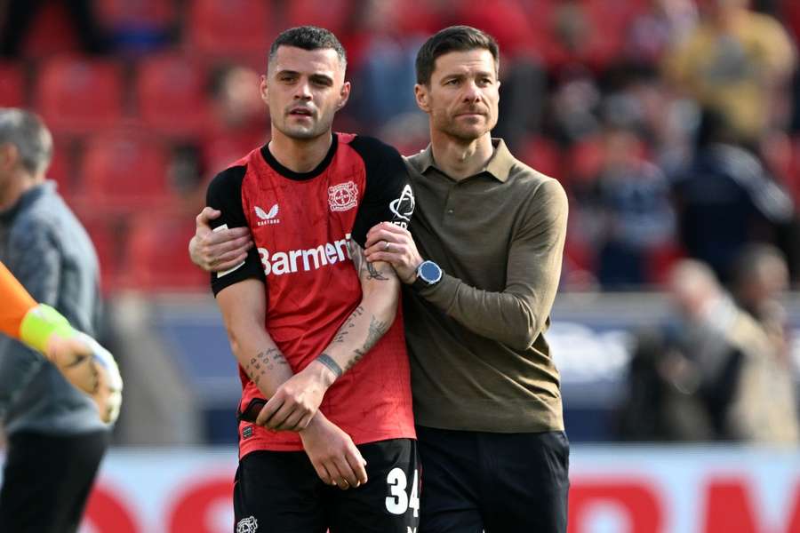 Xhaka agradeceu a Xabi Alonso com palavras emocionadas
