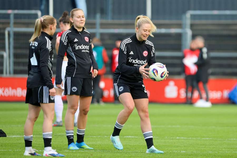 Eintracht Frankfurt bereitet sich auf das Europapokal-Rückspiel bei BK Häcken vor.