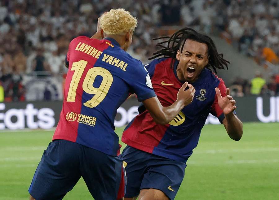Koundé fez o gol que determinou o título culé em Sevilha