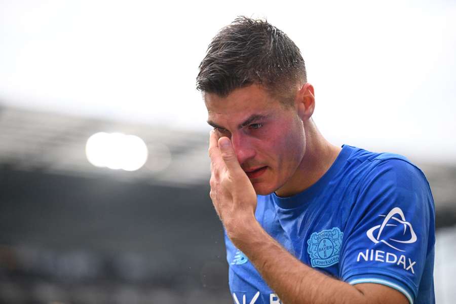 Patrik Schick muss bei Bayer Leverkusen zunächst zuschauen.