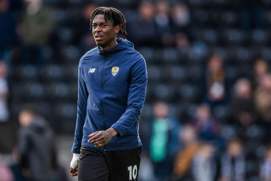 Castro has died at 25 after collapsing during a friendly match in Lisbon Castro has died at 25 after collapsing during a friendly match in Lisbon