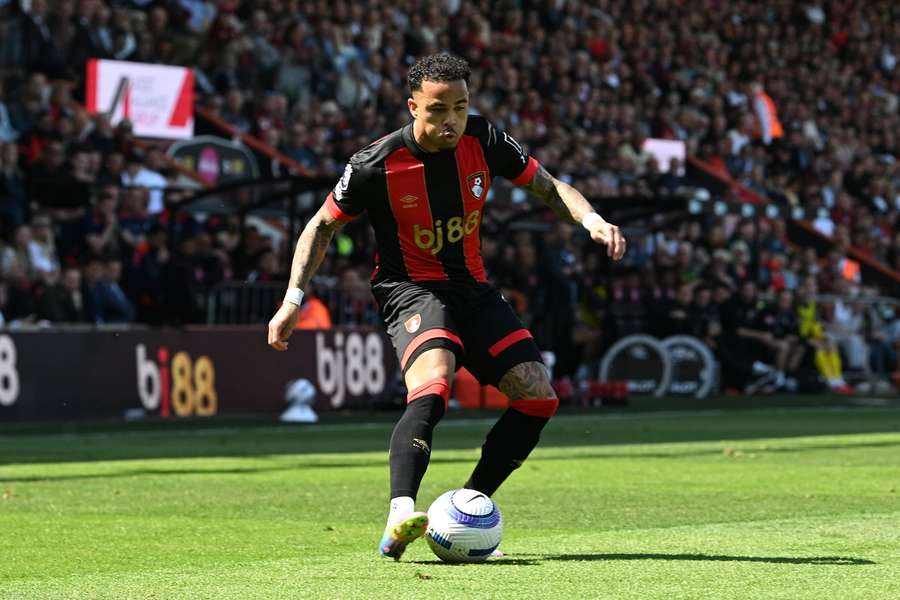 Bournemouth attacker Kluivert seeks call from Guinness Book of Records Bournemouth attacker Kluivert seeks call from Guinness Book of Records