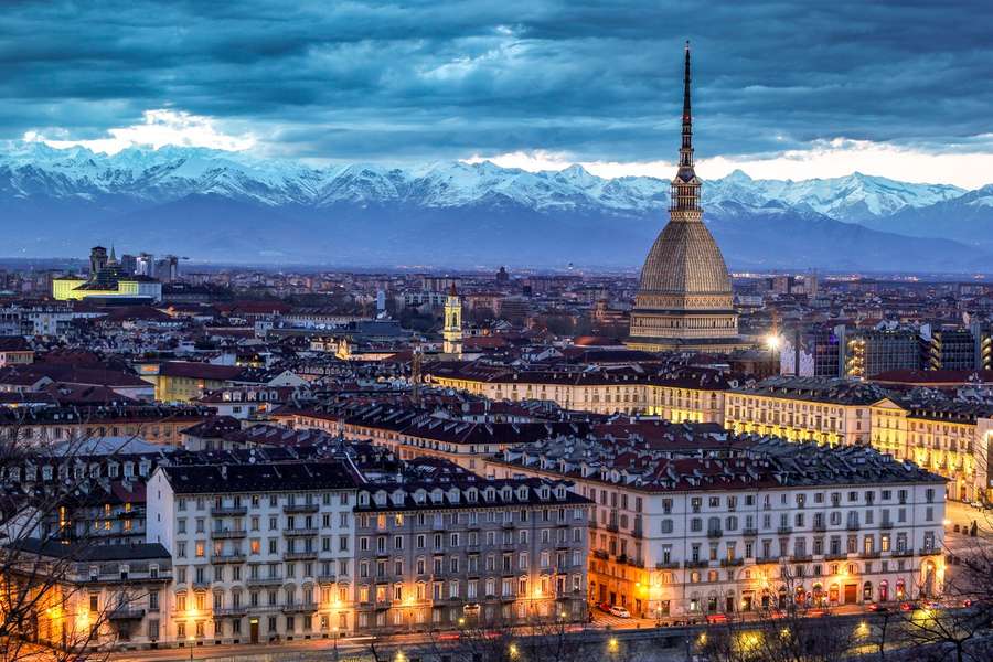 La Mole Antonelliana svetta su Torino