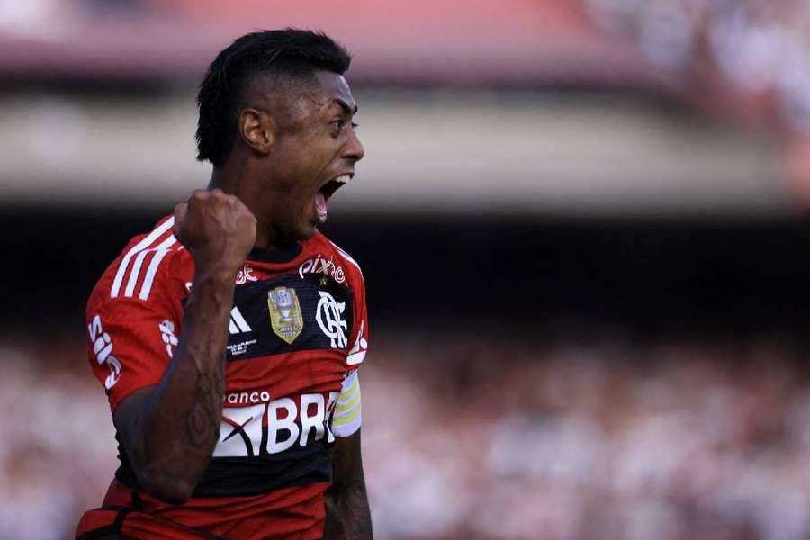 Bruno Henrique ficará mais três anos no Fla