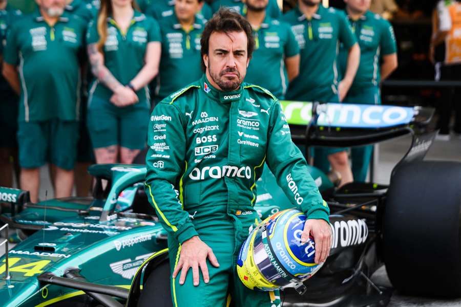 Fernando Alonso mantém-se em forma aos 44 anos Fernando Alonso mantém-se em forma aos 44 anos
