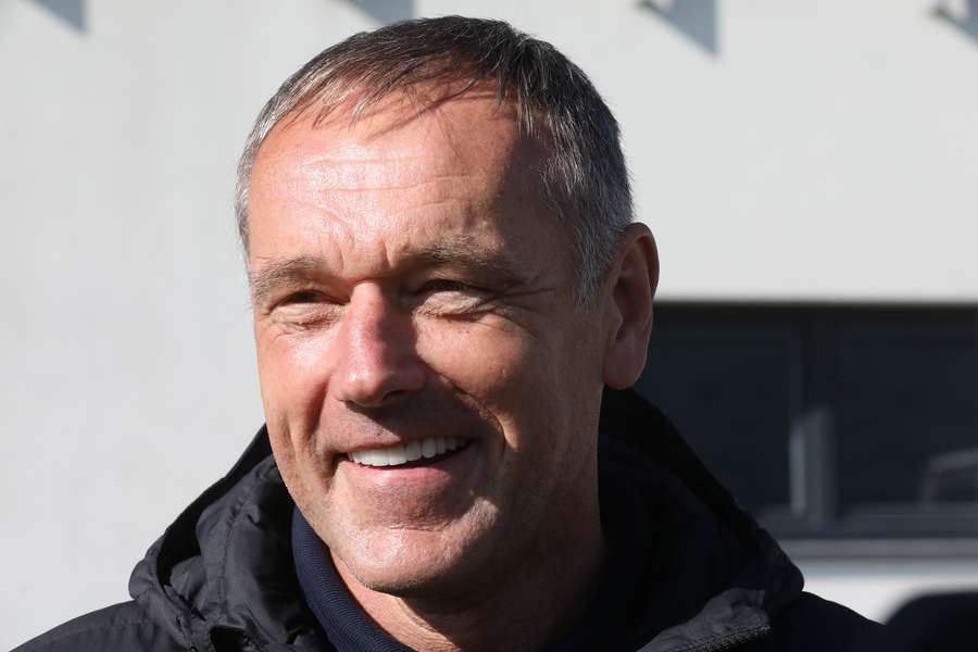Luděk Mikloško je stále vytížený prací ve fotbale.