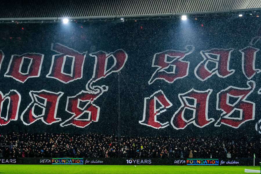Seguidores del Feyenoord, detenidos en Francia