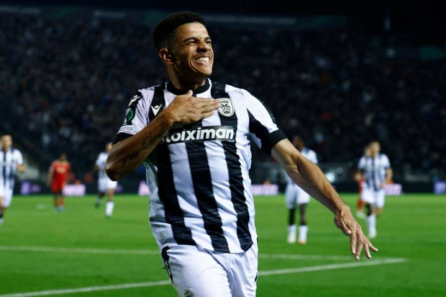 Taison celebrates scoring PAOK's first goal against Aberdeen