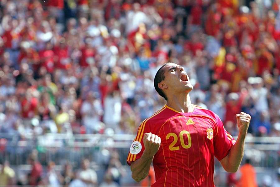 Juanito celebra su gol en el España-Arabia Saudí del Mundial de Alemania 2006 Juanito celebra su gol en el España-Arabia Saudí del Mundial de Alemania 2006