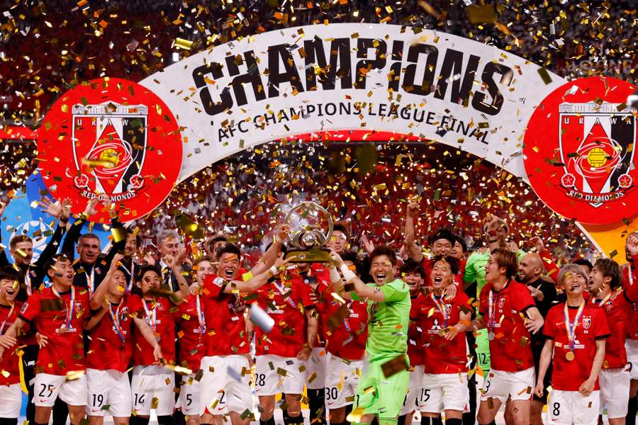 Urawa Red Diamonds lift the AFC Champions League